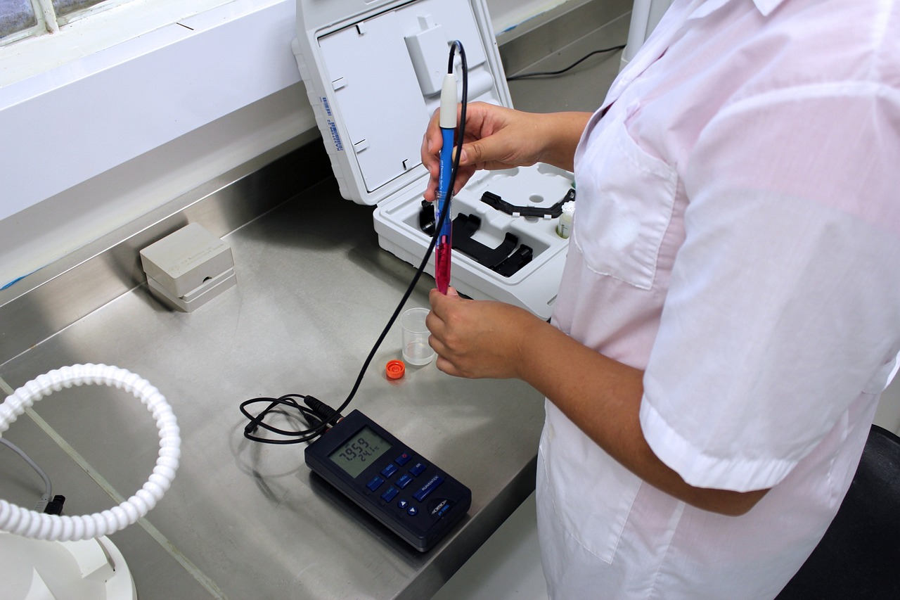 laboratory, diagnosis, temperature